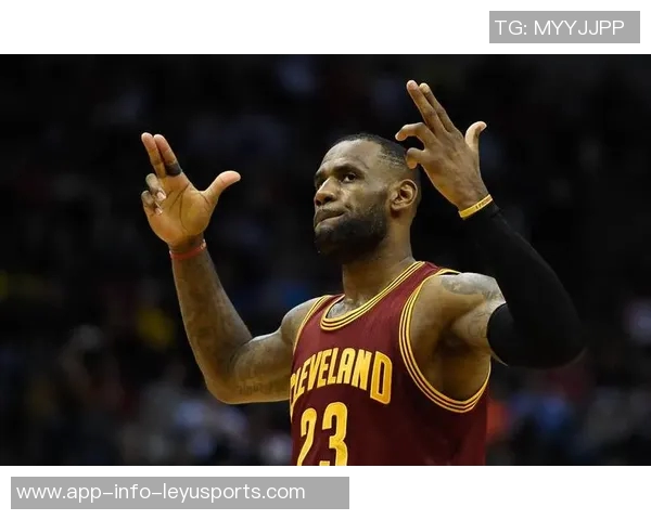 余华谈詹姆斯:从小皇帝加盟骑士起我便成为他的忠实粉丝 余华谈詹姆斯:从小皇帝加盟骑士起我便成为他的忠实粉丝