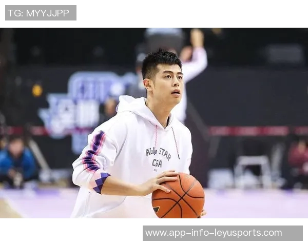 翟晓川与赵睿方硕共赏王楚钦比赛现场气氛热烈嗓音嘶哑尽显激情 翟晓川与赵睿方硕共赏王楚钦比赛现场气氛热烈嗓音嘶哑尽显激情