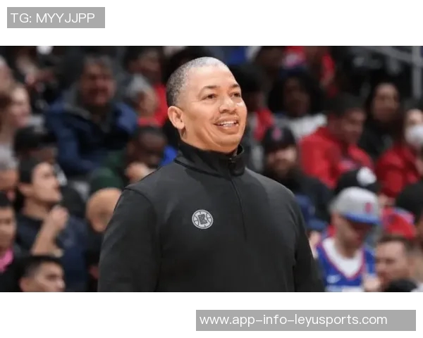 卢指导谈球队深度与经验球员年纪越大更显实力与智慧 卢指导谈球队深度与经验球员年纪越大更显实力与智慧