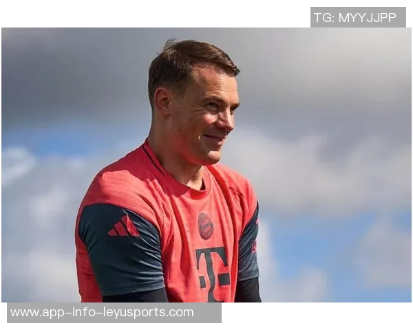 诺伊尔续约在即拜仁或将不得不出售努贝尔以平衡阵容 诺伊尔续约在即拜仁或将不得不出售努贝尔以平衡阵容