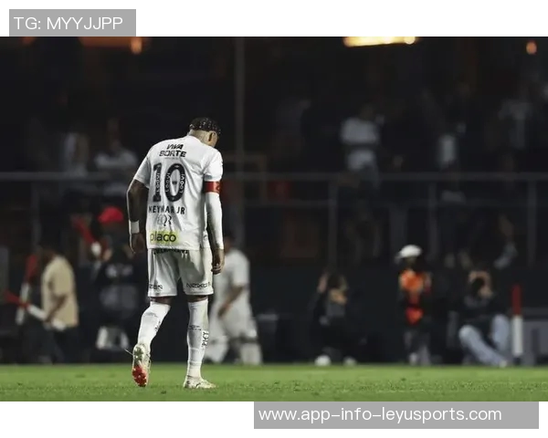 内马尔禁区争议送点引发冲突桑托斯被对手扳平比分 内马尔禁区争议送点引发冲突桑托斯被对手扳平比分