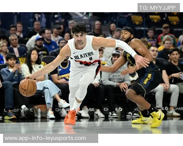 勇士半场领先4人得分上双开拓者落后7分库里贡献23分波杰15分杨瀚森缺阵 勇士半场领先4人得分上双开拓者落后7分库里贡献23分波杰15分杨瀚森缺阵